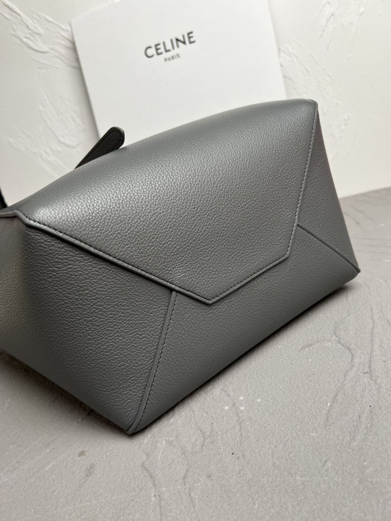 Ce1i*e cabas bags